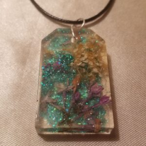Tag Aqua Sparkle Purple/White/Lilac Black Cord Necklace