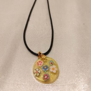 Round Yellow/Multi Flowers Black Cord Necklace
