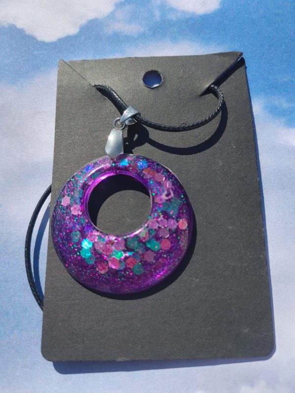 Chunky Round/Round Purple Sparkles Black Cord Necklace