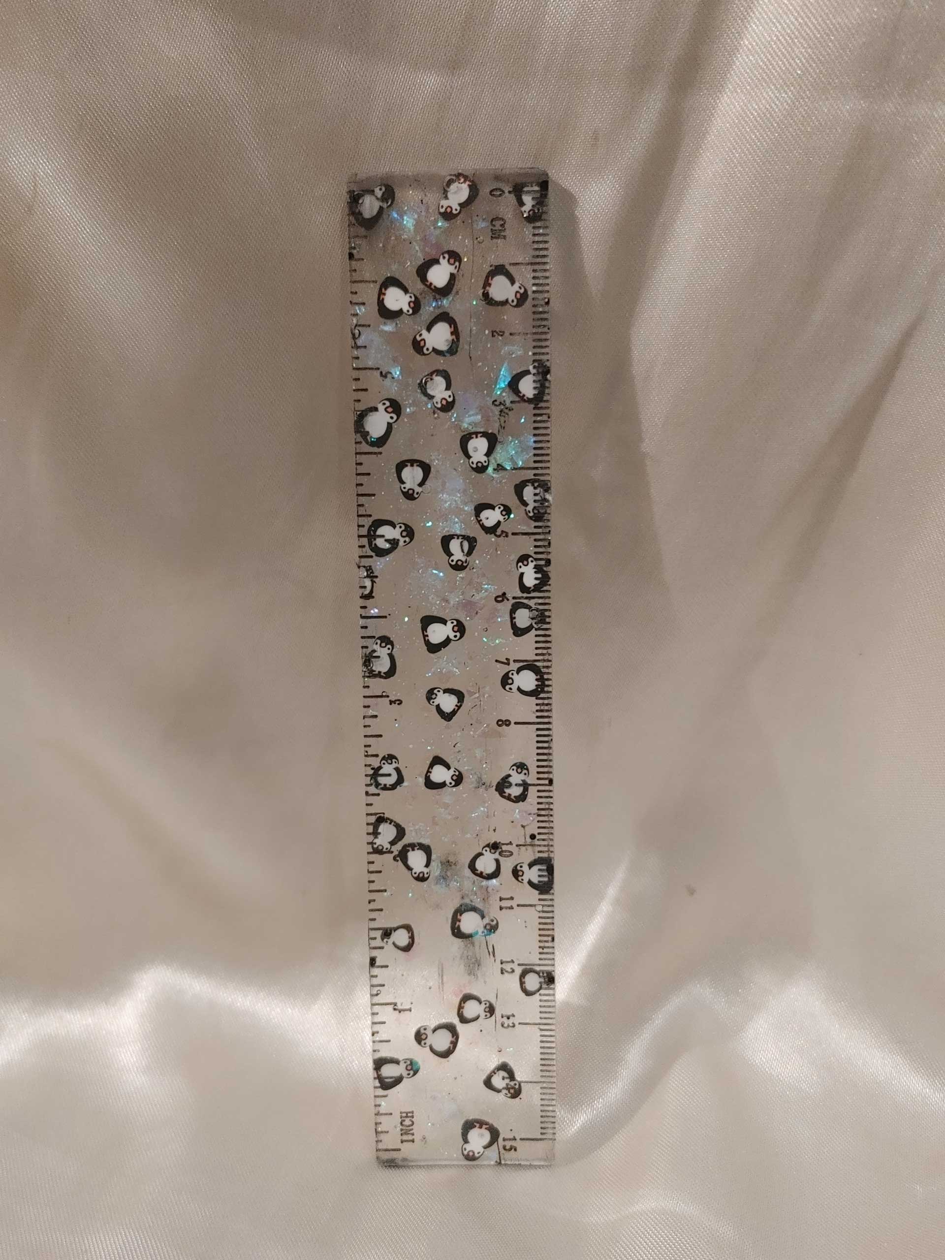 Ruler 6in Penguin/White Glitter