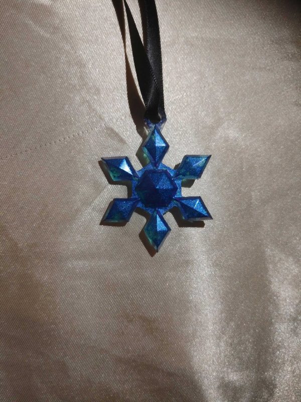 Snowflake Blue Chameleon Hanging Ornament Style 3