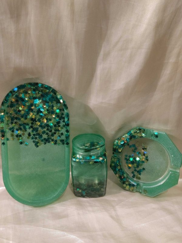 High Maintenance' Green/Green Leaf Tray, Jar & Ashtray Set