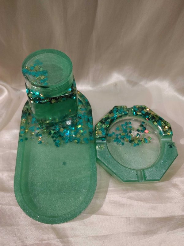 High Maintenance' Green/Green Leaf Tray, Jar & Ashtray Set - Image 2