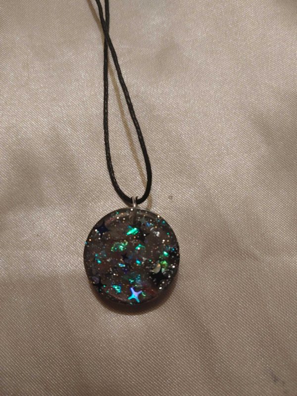 Chunky Round Black Blue/Silver Stars Glitter Blue/Green/Pink Holographic Flakes Black Cord Necklace - Image 2
