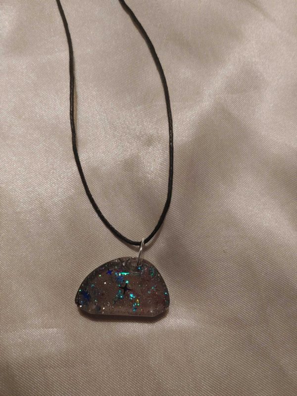 Oblong Black Blue/Silver Stars Glitter Blue/Green/Pink Holographic Flakes Black Cord Necklace