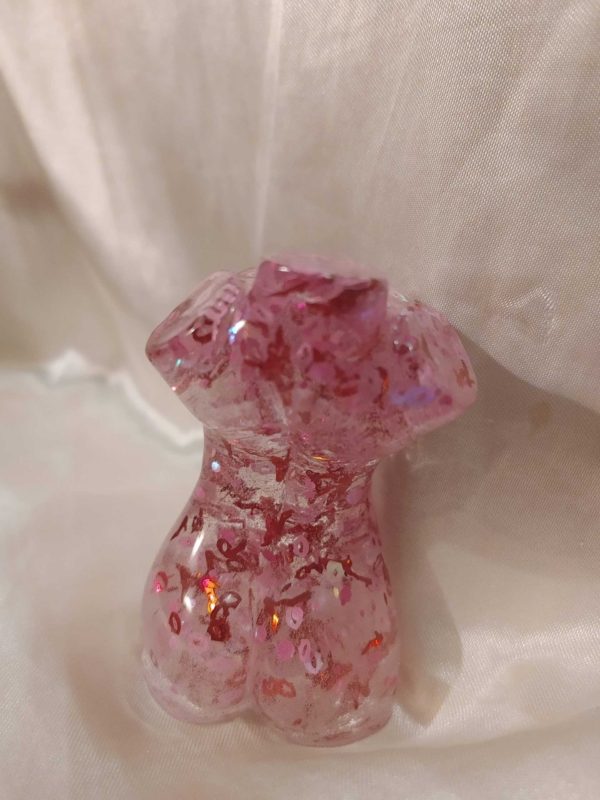 Shop-a-holic Goddess Figurine Style 1 - Image 3