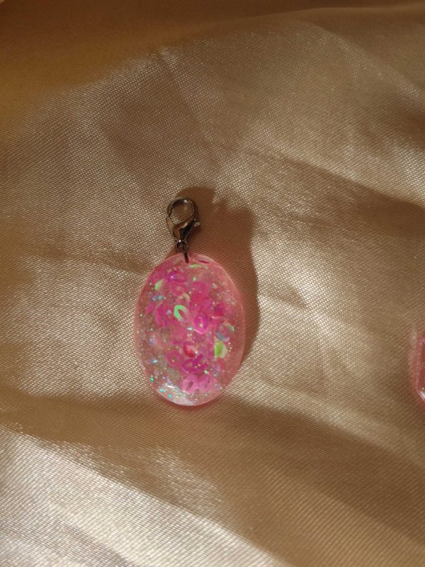 Oval Pink Lip Glitter Charm/Pendant/Keychain Fob/Zipper Pull