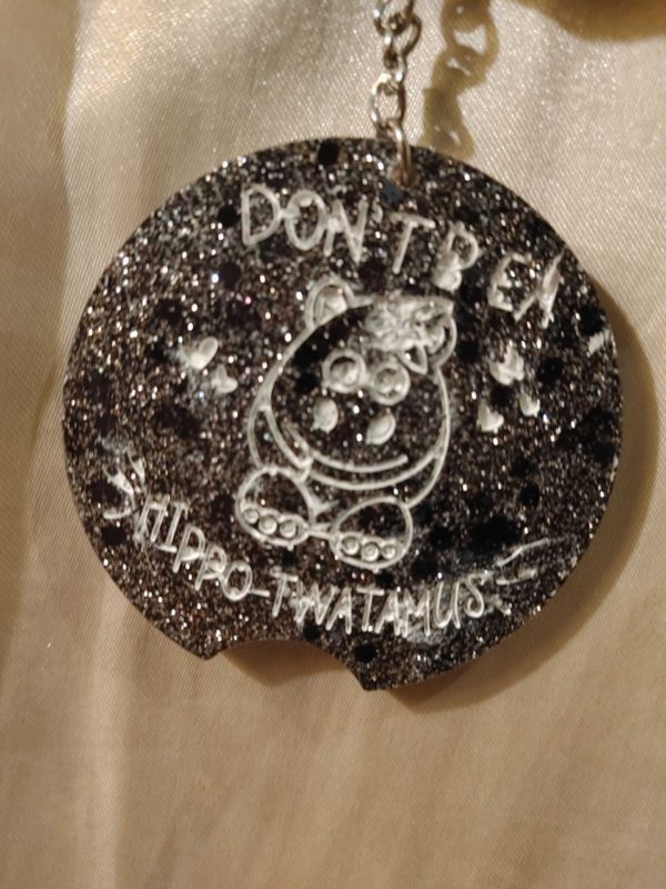 Don't be a Hippo-twatamus' Black Black/Silver Glitter Keychain
