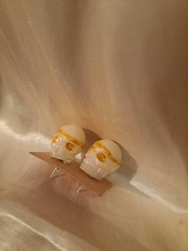 Sulls Large White Gold Headband/Eye Patch Accents Silver Tone Stud Earrings